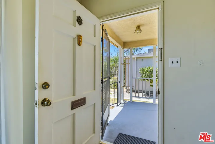 12841 Bonaparte Avenue, Los Angeles, California 90066