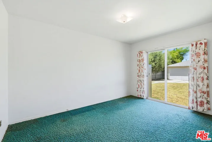 12841 Bonaparte Avenue, Los Angeles, California 90066