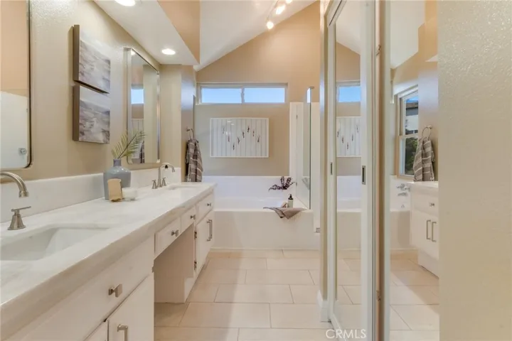 2663 N Vista Valley Road, Orange, California 92867