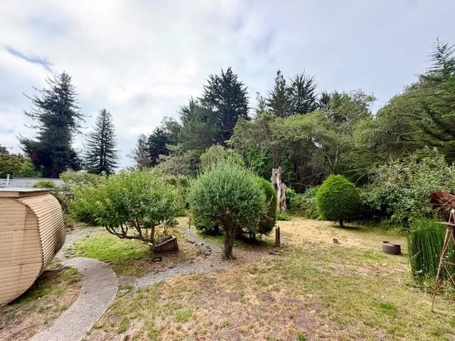 905 Pinetree Lane, Aptos, California 95003