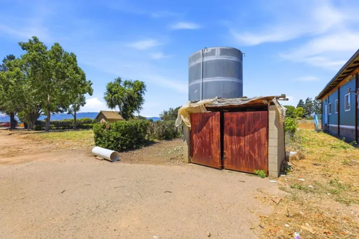 3065 Pacheco Pass Highway, Gilroy, California 95020