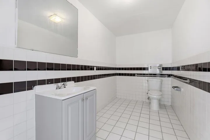 3065 Pacheco Pass Highway, Gilroy, California 95020