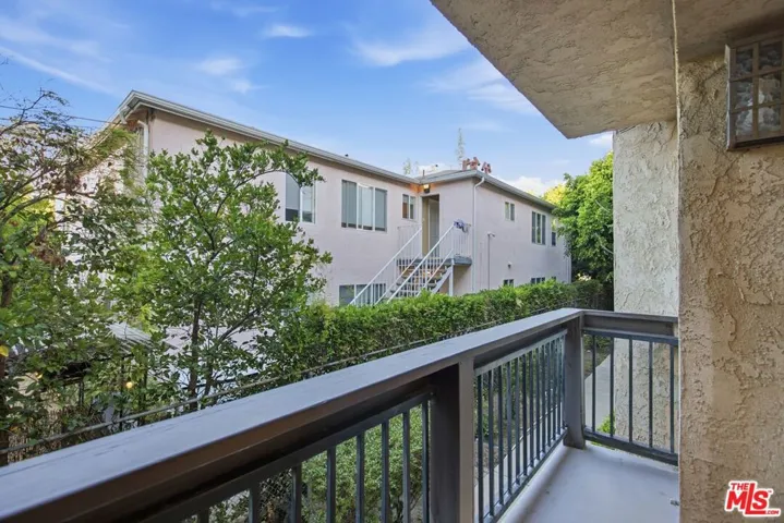 13025 Moorpark Street 106, Los Angeles, California 91604