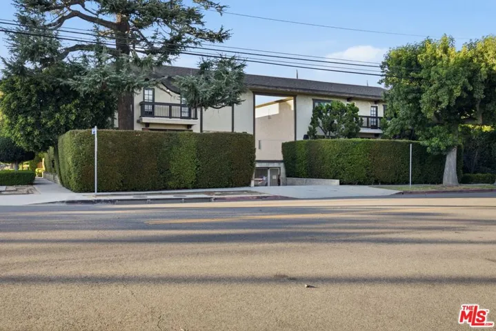 13025 Moorpark Street 106, Los Angeles, California 91604
