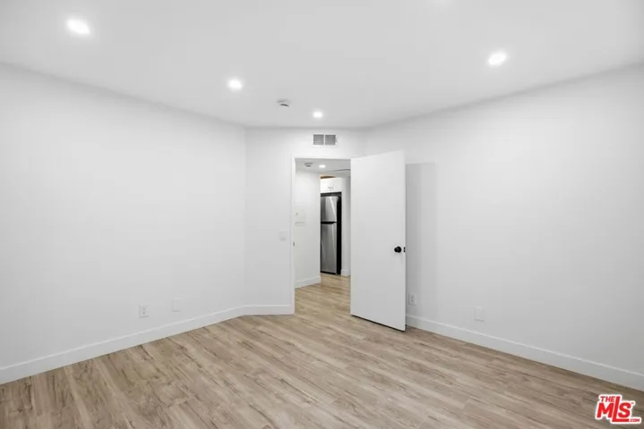 13025 Moorpark Street 106, Los Angeles, California 91604