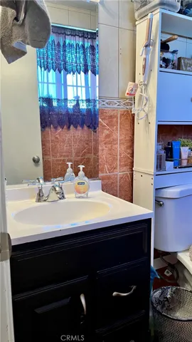 2152 S Cherry, Ontario, California 91761