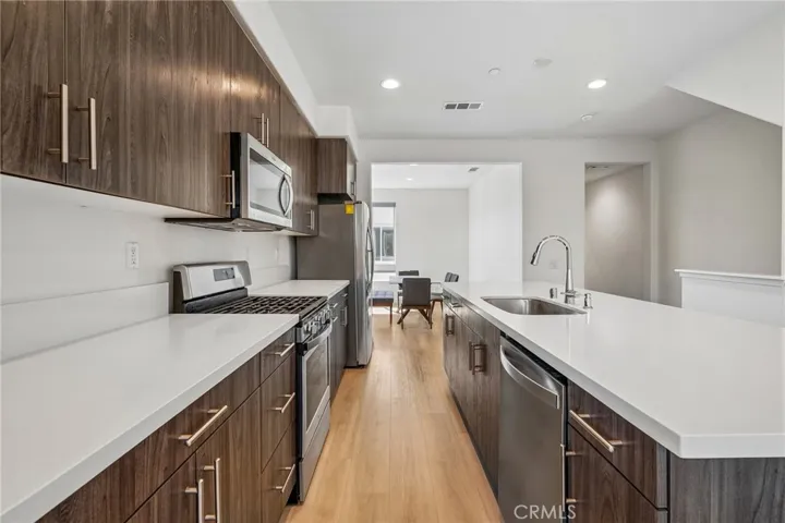 116 N 6th D, Montebello, California 90640