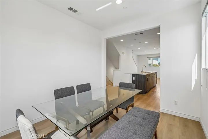 116 N 6th D, Montebello, California 90640