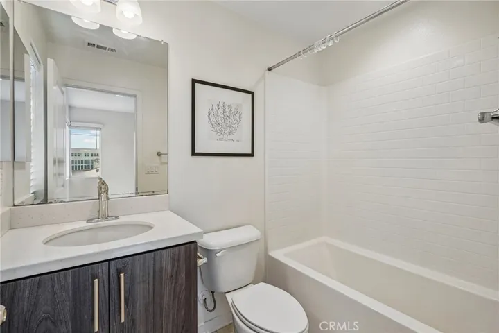 116 N 6th D, Montebello, California 90640