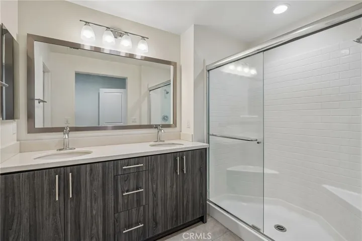 116 N 6th D, Montebello, California 90640