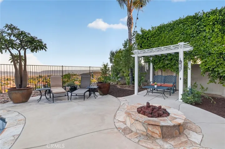 23721 Hollingsworth, Murrieta, California 92562