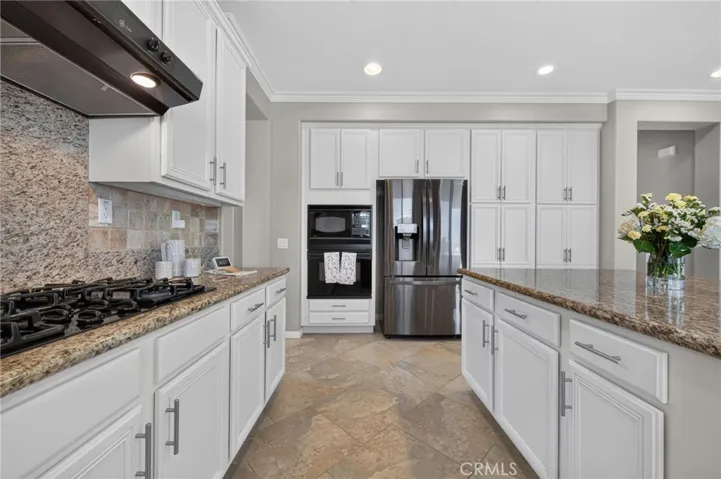 23721 Hollingsworth, Murrieta, California 92562