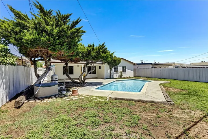 1115 S Lemon, Anaheim, California 92805