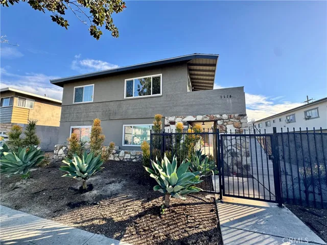 1114 N Mayfair D, Anaheim, California 92801