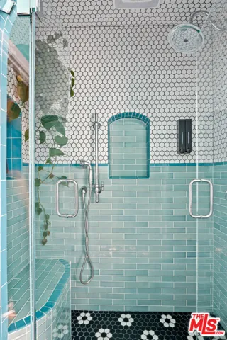 4214 W 29th Street, Los Angeles, California 90016