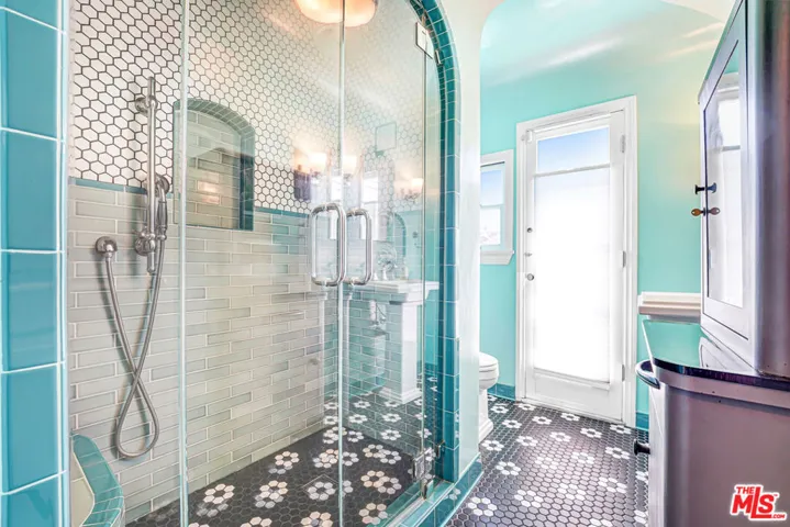 4214 W 29th Street, Los Angeles, California 90016