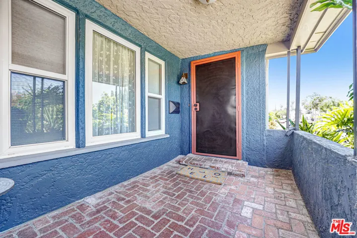 4214 W 29th Street, Los Angeles, California 90016