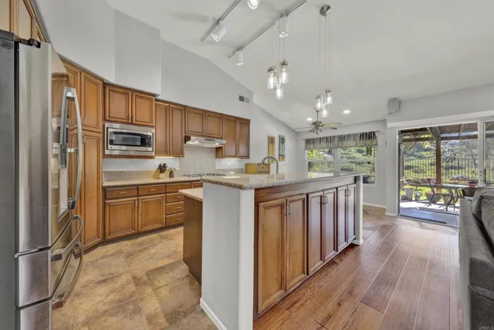 4976 Skyhawk Way, Oceanside, California 92056