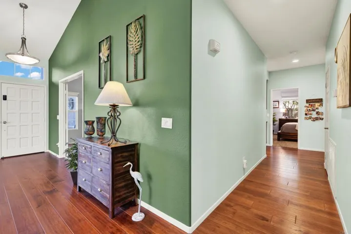 4976 Skyhawk Way, Oceanside, California 92056
