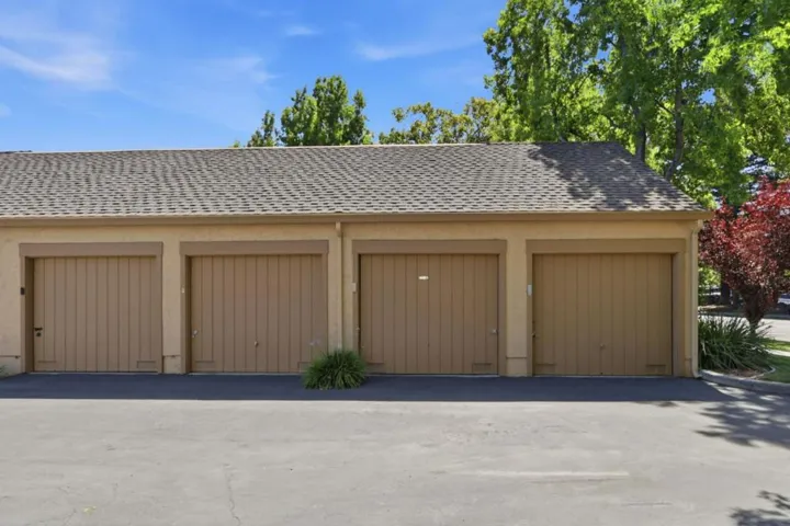 2071 Foxhall Loop, San Jose, California 95125