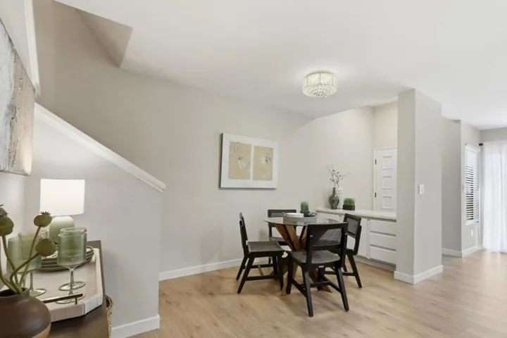 2071 Foxhall Loop, San Jose, California 95125