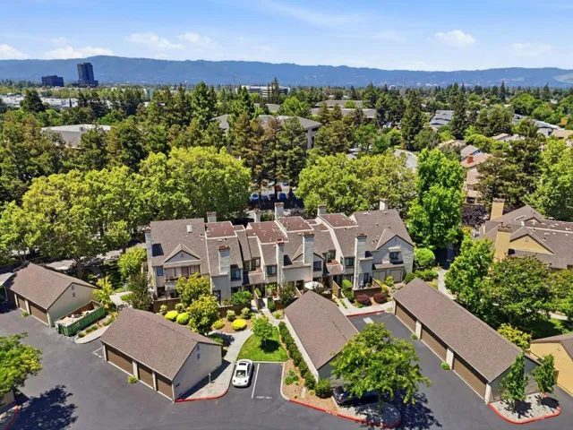 2071 Foxhall Loop, San Jose, California 95125