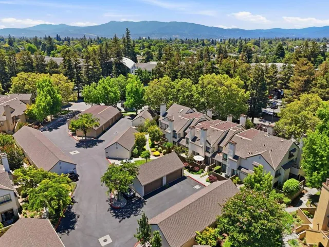 2071 Foxhall Loop, San Jose, California 95125