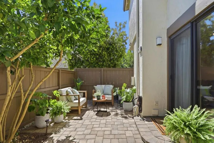 2071 Foxhall Loop, San Jose, California 95125