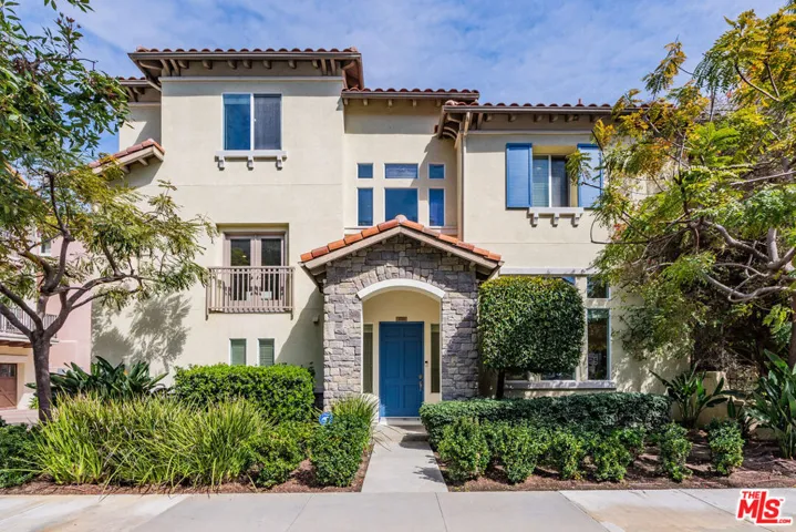 5744 Celedon, Playa Vista, California 90094