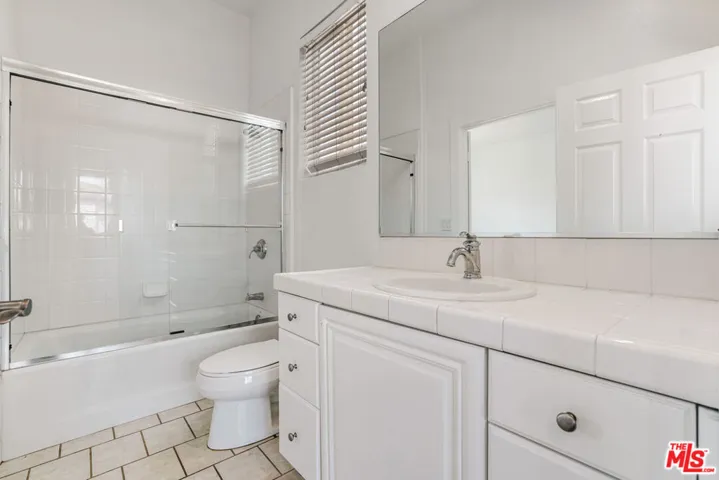 5744 Celedon, Playa Vista, California 90094