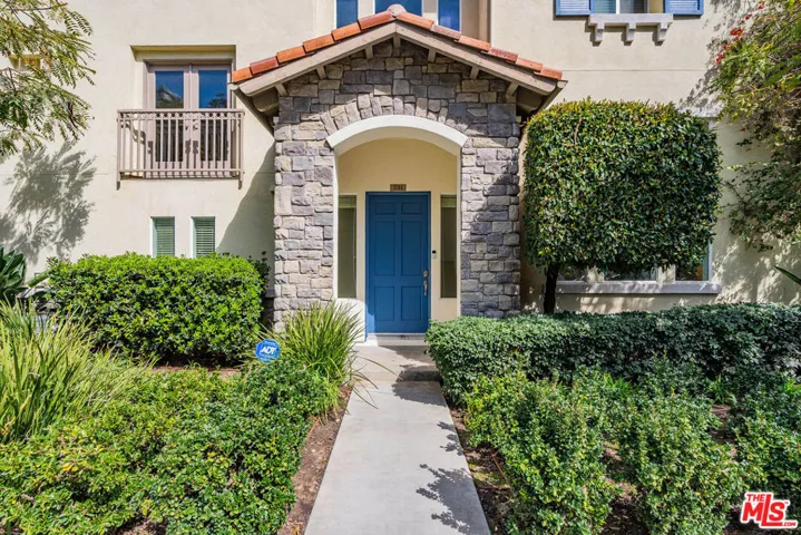 5744 Celedon, Playa Vista, California 90094