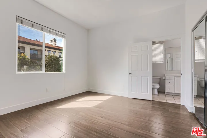 5744 Celedon, Playa Vista, California 90094
