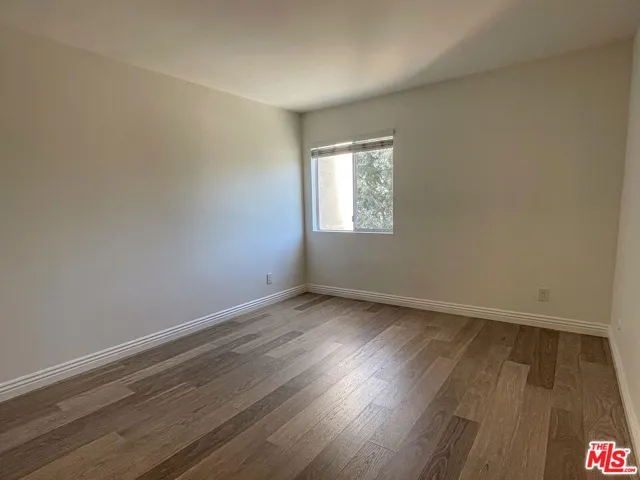 18307 Burbank Boulevard 202, Tarzana, California 91356