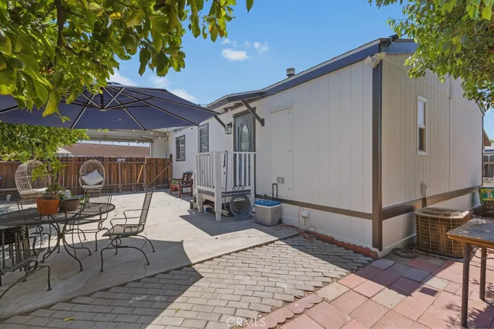 side yard