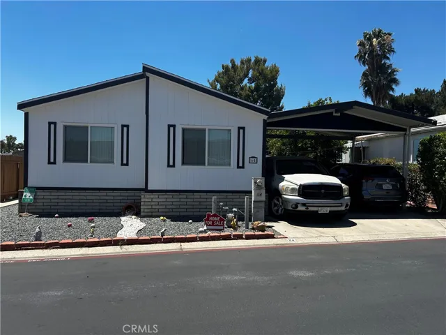7717 Church 64, Highland, California 92346