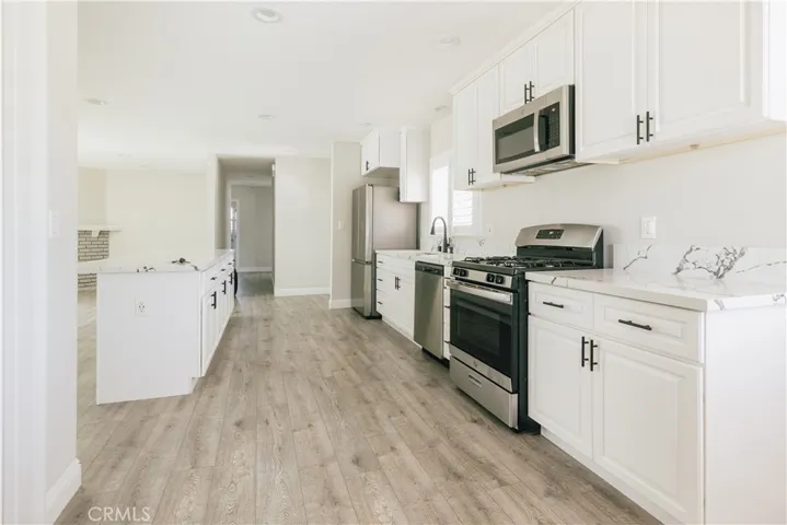 1127 Turning Bend, Claremont, California 91711