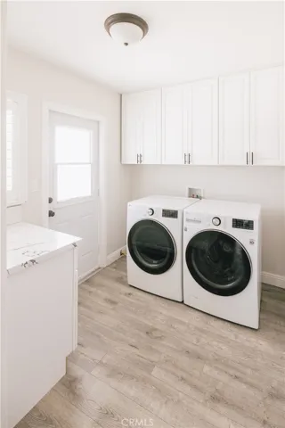 1127 Turning Bend, Claremont, California 91711