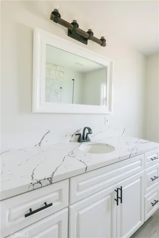 1127 Turning Bend, Claremont, California 91711