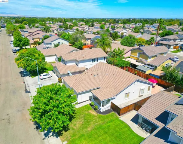 2245 Sabrina Way, Tracy, California 95377