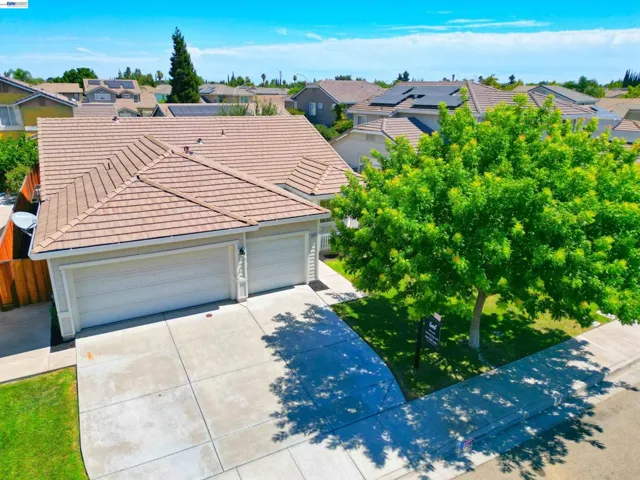 2245 Sabrina Way, Tracy, California 95377