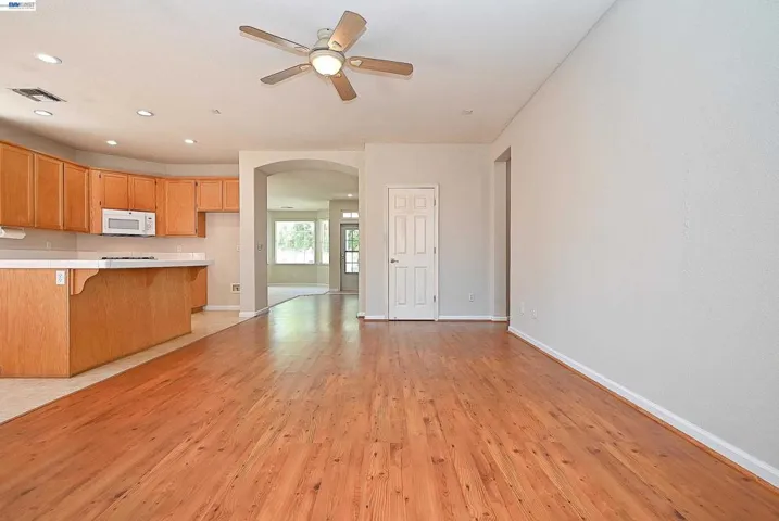 2245 Sabrina Way, Tracy, California 95377