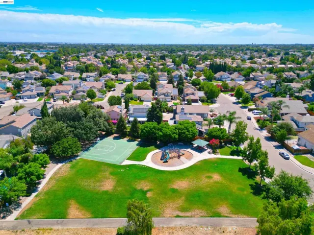 2245 Sabrina Way, Tracy, California 95377