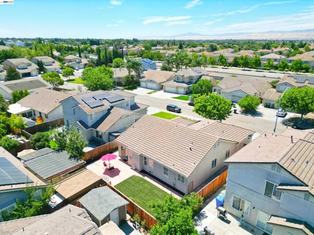 2245 Sabrina Way, Tracy, California 95377