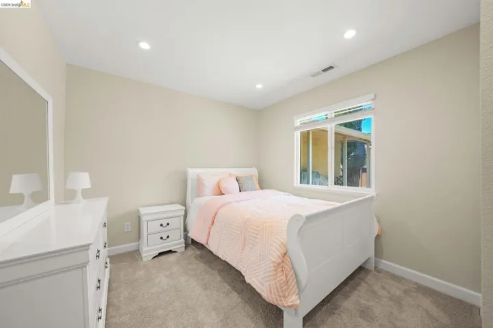 724 Lockwood Dr., Vallejo, California 94547