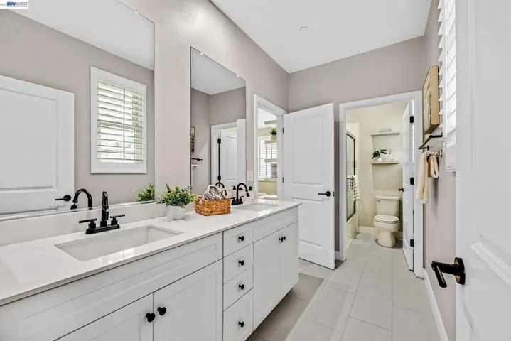 1920 Willow St, Alameda, California 94501
