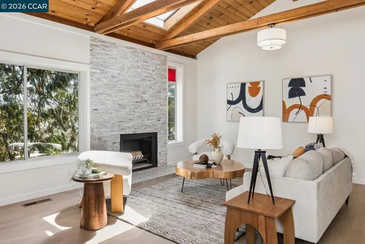 16 Ruth Ct, Lafayette, California 94549