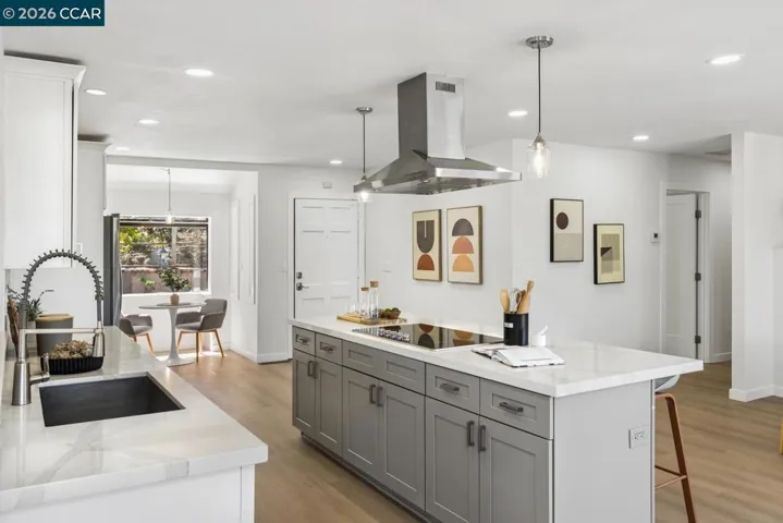 16 Ruth Ct, Lafayette, California 94549