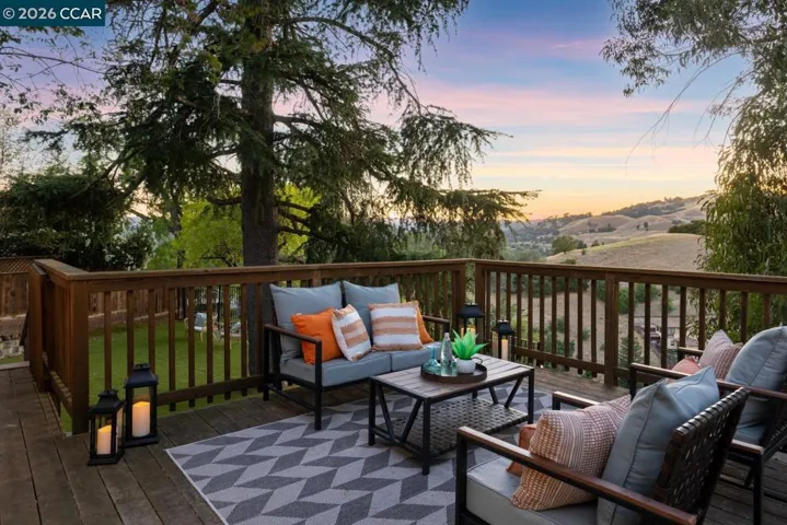 16 Ruth Ct, Lafayette, California 94549