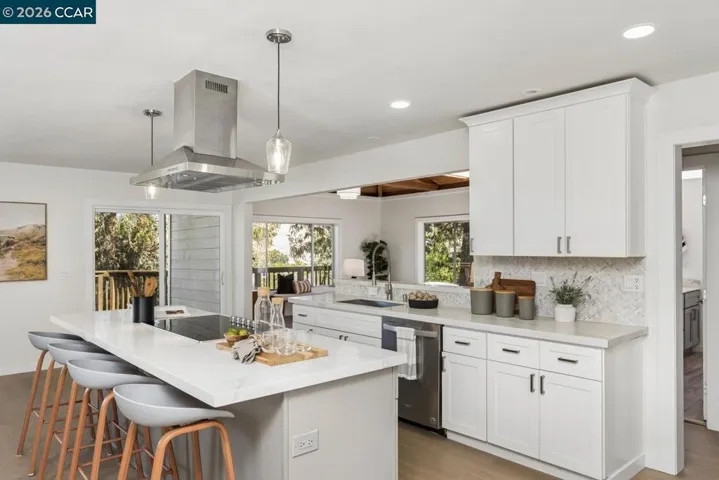 16 Ruth Ct, Lafayette, California 94549