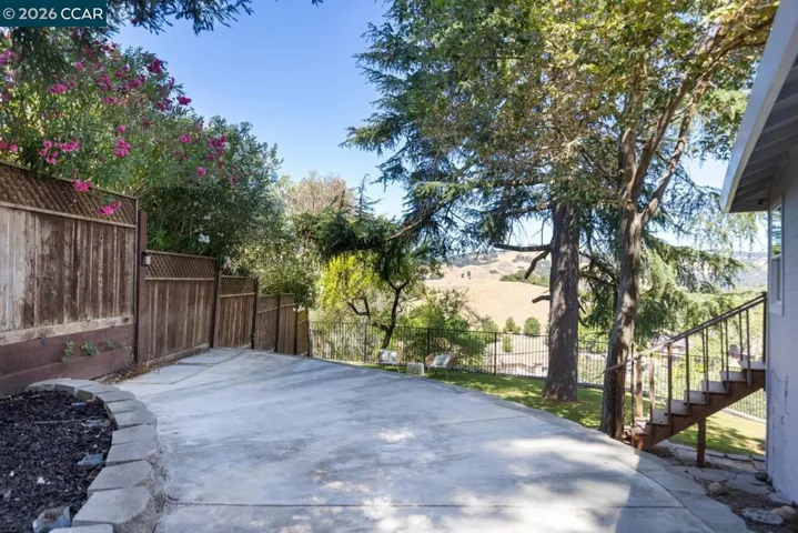 16 Ruth Ct, Lafayette, California 94549
